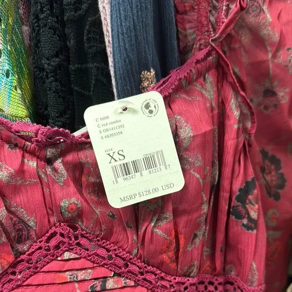 Free People Red Puff Sleeve Ruched Bodysuit NWT - Picture 2 of 2